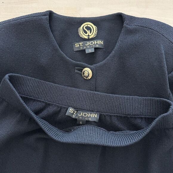 St. John Collection Skirt Suit Womens Small Santana Knit Jacket Blazer 2 pc Set - Picture 9 of 13